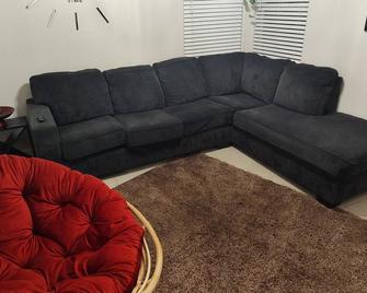 cancel cancel - Camp Verde - Living room