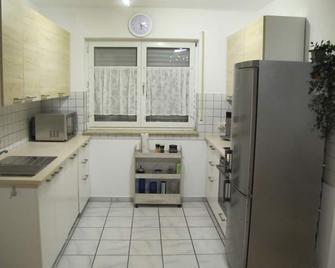 Apartment Storchennest - Bad Vilbel - Küche
