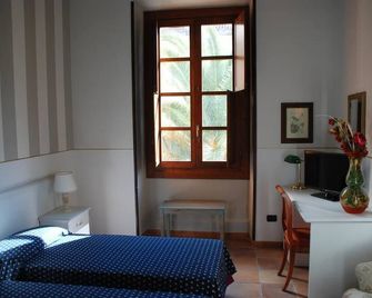 B&B Via Roma 9 Sassari - Sassari - Schlafzimmer