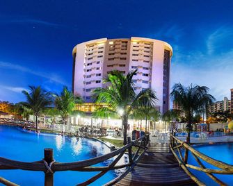 Best Western Suites Le Jardin Caldas Novas - Caldas Novas - Zwembad