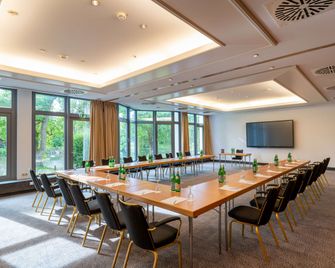 Park Inn by Radisson Lübeck - ליבק - חדר ישיבות