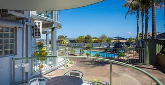 The Palms Apartments - Merimbula - Balcony