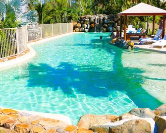 Spa Haven 17B Ocean View - Airlie Beach - Pool