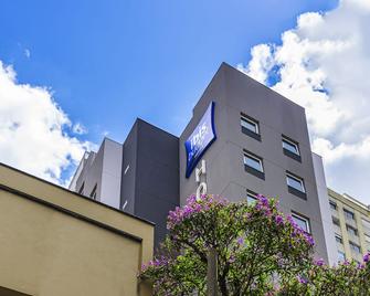 ibis budget SP Frei Caneca - Sao Paulo - Building