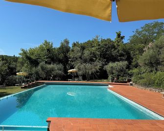 Agriturismo Borgo dei Ricci - Impruneta - Piscina