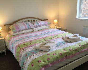 Morning Field Apartment Free Parking - Inverness - Schlafzimmer
