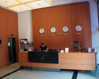 Travel Inn Osasco - Osasco - Receptie