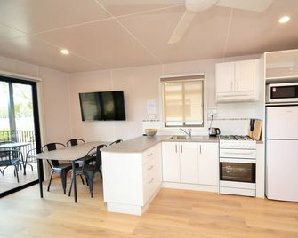 Torrumbarry Weir Holiday Park - Echuca