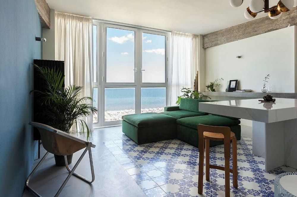 لاكشري سويتس كوليكشن -فيالي ميلانو 3 - ريكسون - غرفة معيشة