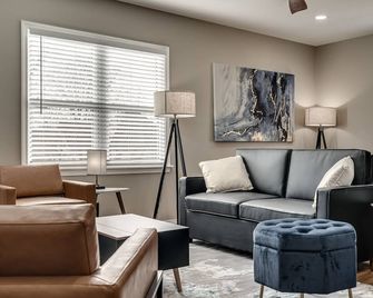 The Altitude Loft - Bartlesville - Wohnzimmer