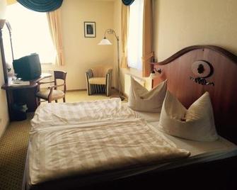 Hotel Goldner Loewe - Bad Köstritz - Schlafzimmer