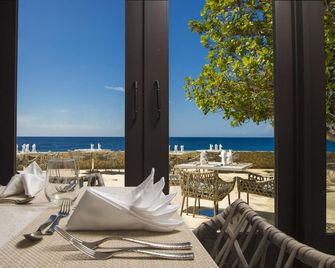 The Cliff Hotel - Negril - Restaurant