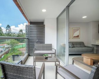 Portanova Suites by Adventu - Rionegro - Balcony