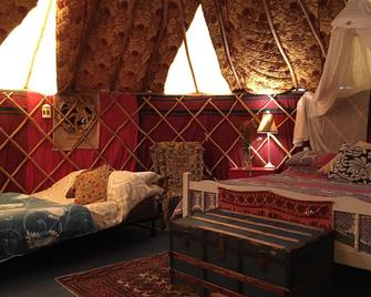 Inch Hideaway Eco Camping - Aghada - Bedroom