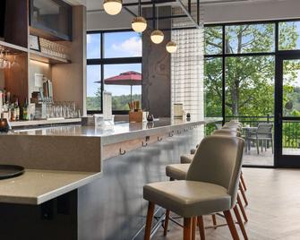 Cambria Hotel Lake Placid - Lakeside Resort - Lake Placid - Ravintola