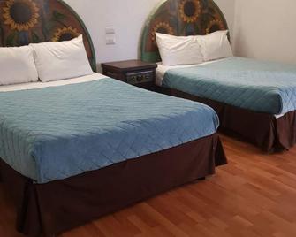 Hotel Meson Mariano Matamoros - Santiago de Querétaro - Habitación
