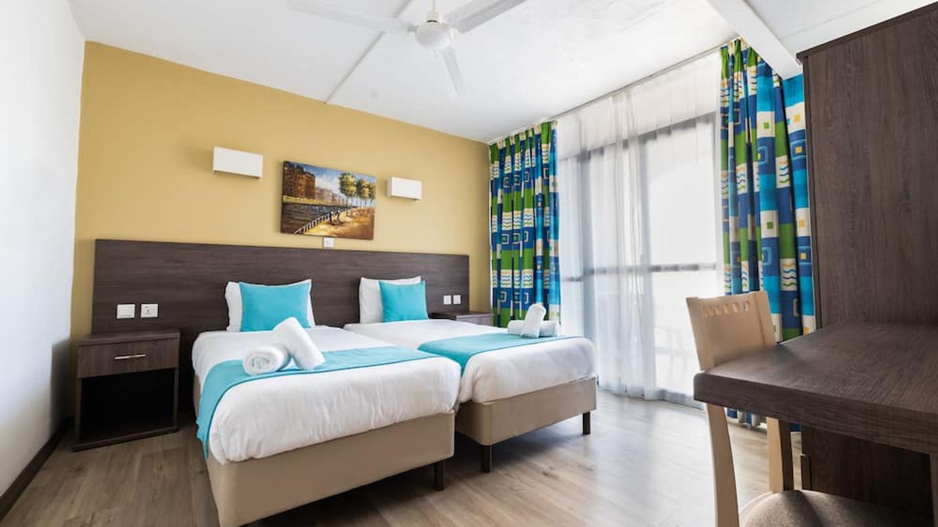 Sunseeker Holiday Complex