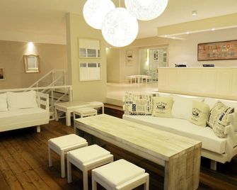 أطلانتيكو بوتيك هوتل - بونتا ديل إست - غرفة معيشة