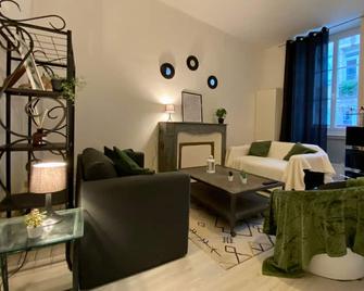 Le Chapitre - Nevers - Living room