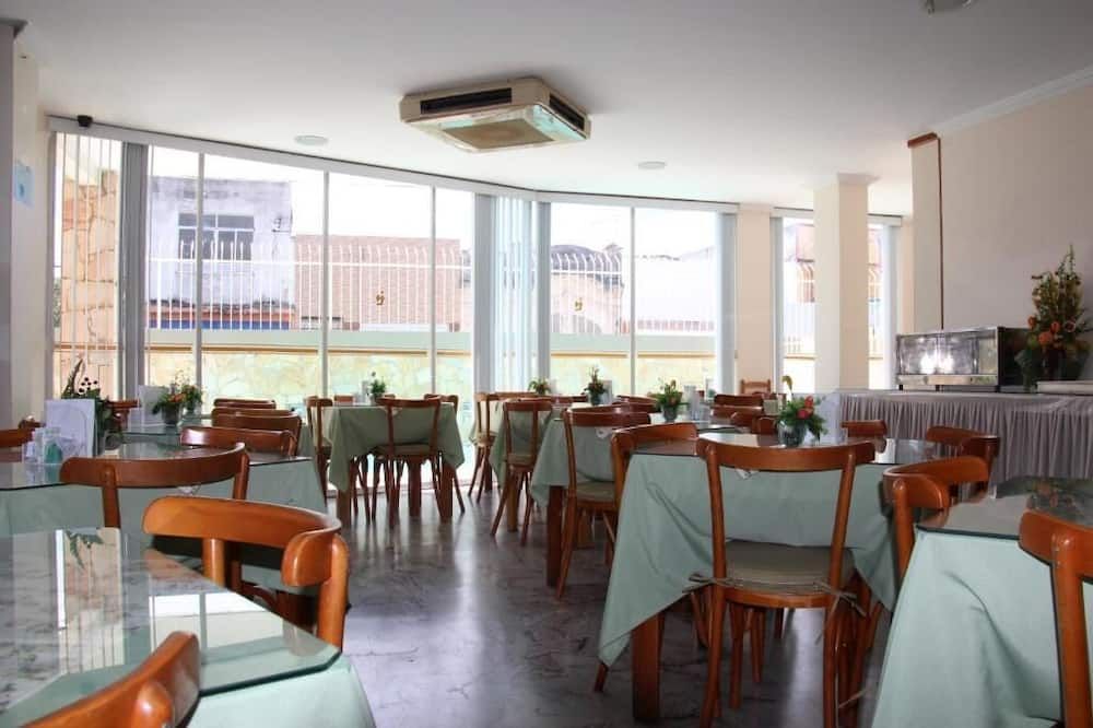 Rede Andrade Jangadeiro - Aracaju - Restaurant