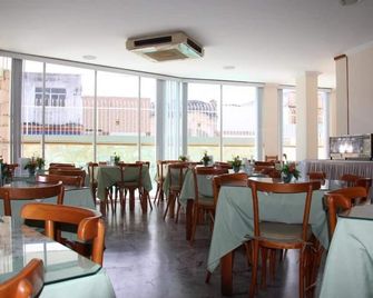 Rede Andrade Jangadeiro - Aracaju - Restaurant