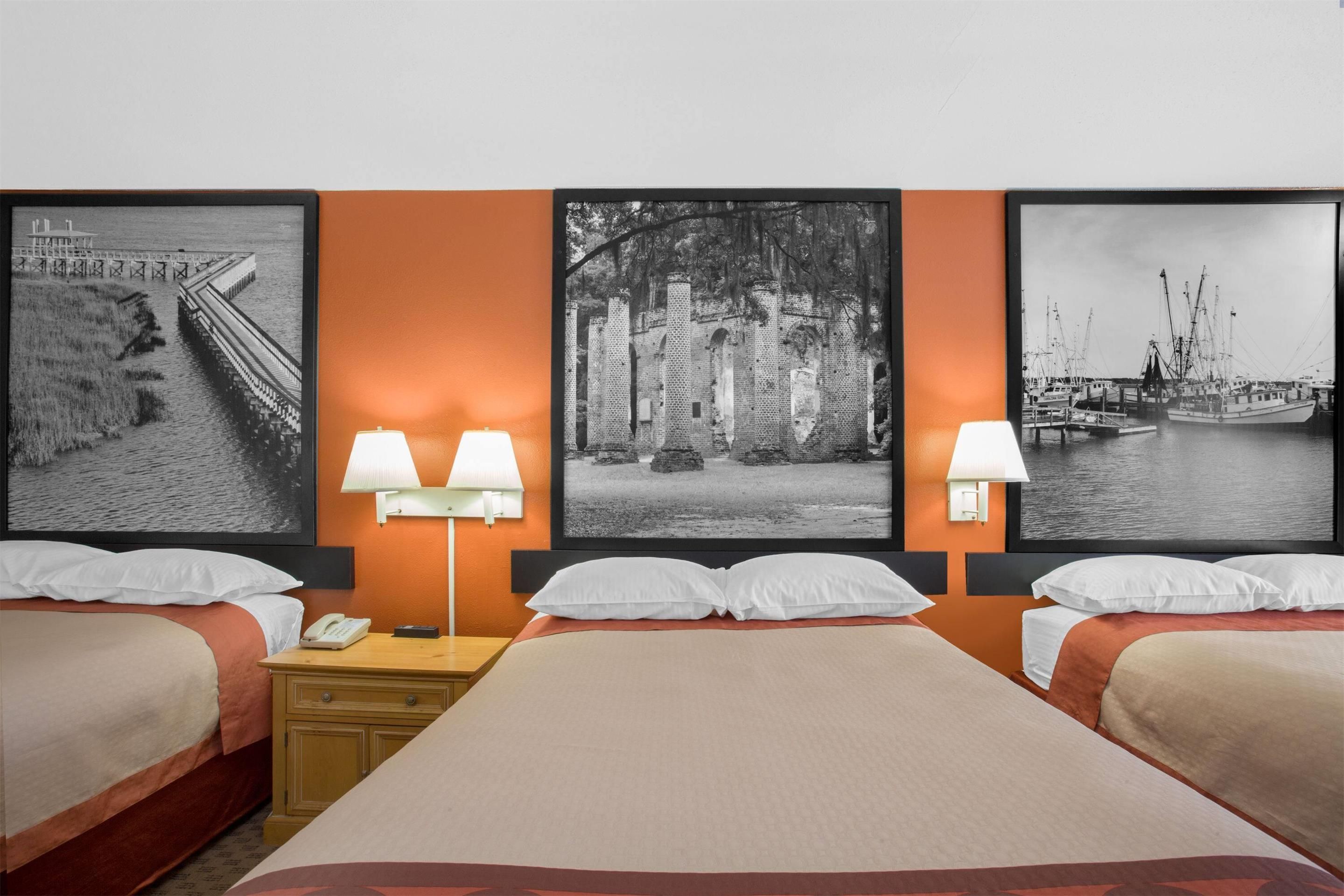 Super 8 by Wyndham Port Royal/Beaufort - Port Royal - Bedroom