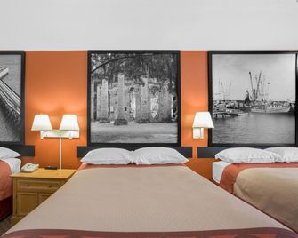 Super 8 by Wyndham Port Royal/Beaufort - Port Royal - Bedroom