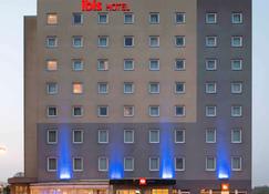 Ibis Luxembourg Sud - Livange - Gebouw