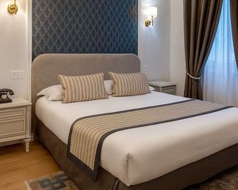 Hotel Dandy Rouen centre - Rouen