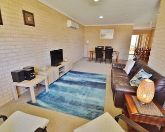 River Retreat - Kalbarri, Wa - Kalbarri - Sala de estar