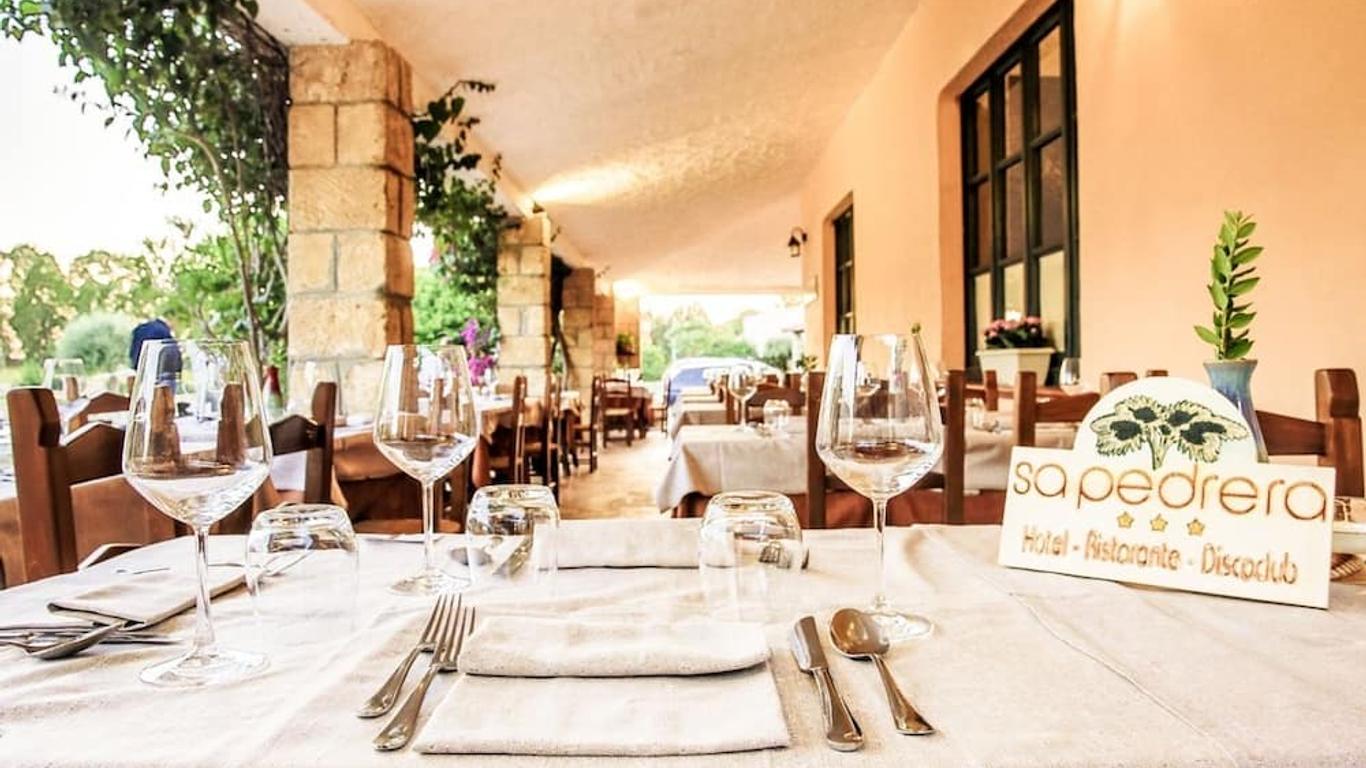 Sa Pedrera Country Hotel