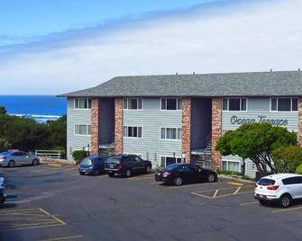 Ocean Terrace Condominiums - Lincoln City - Building