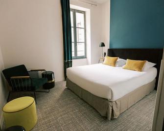 Le Victoria Boutique Hôtel - Saint-Paul-Trois-Châteaux - Schlafzimmer