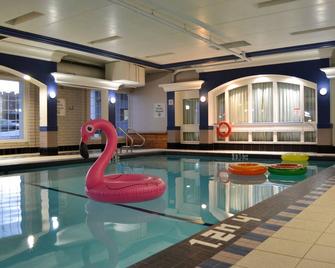 Amenida Residences, Calgary - Calgary - Pool