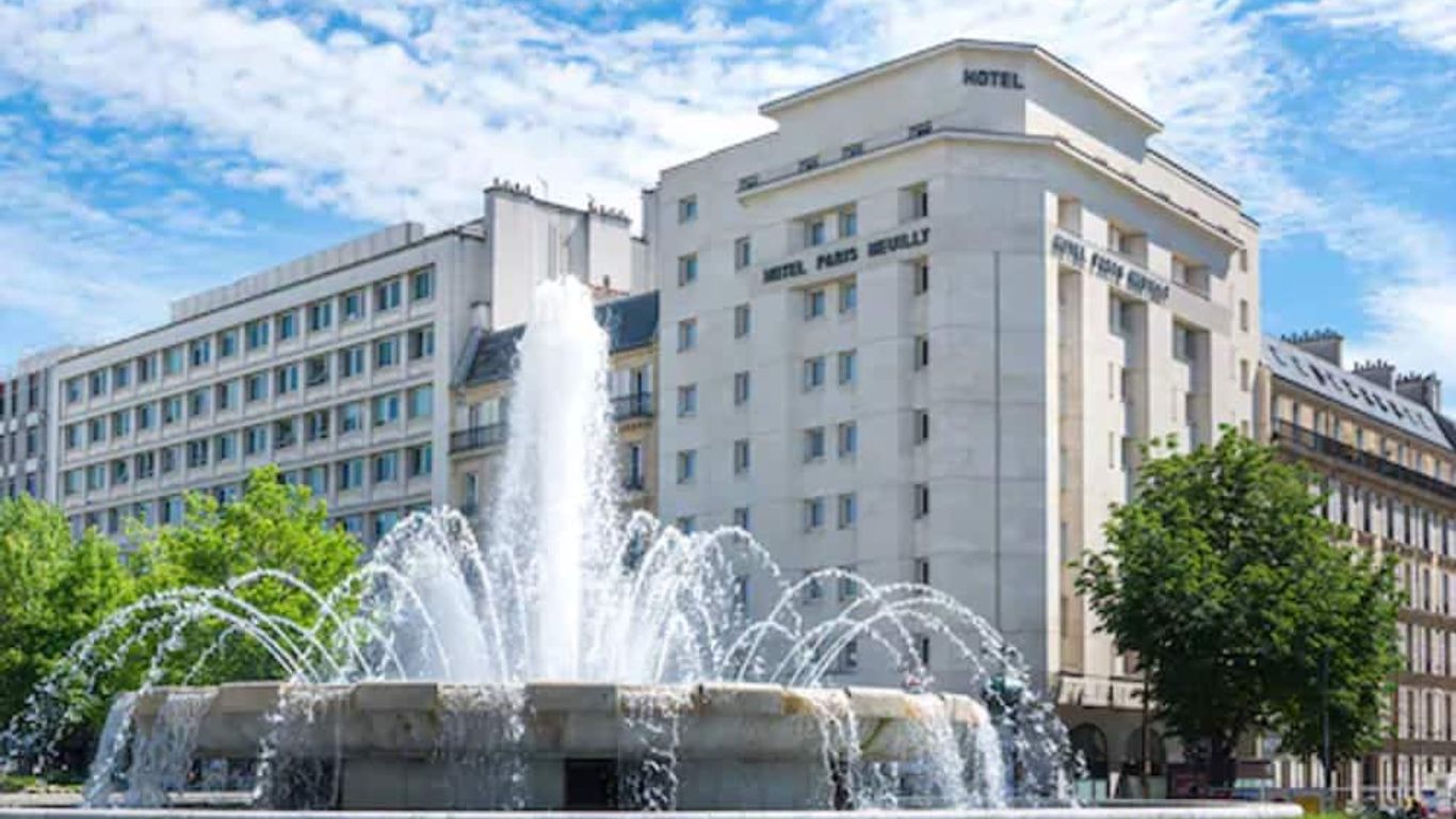 فندق باريس نويي