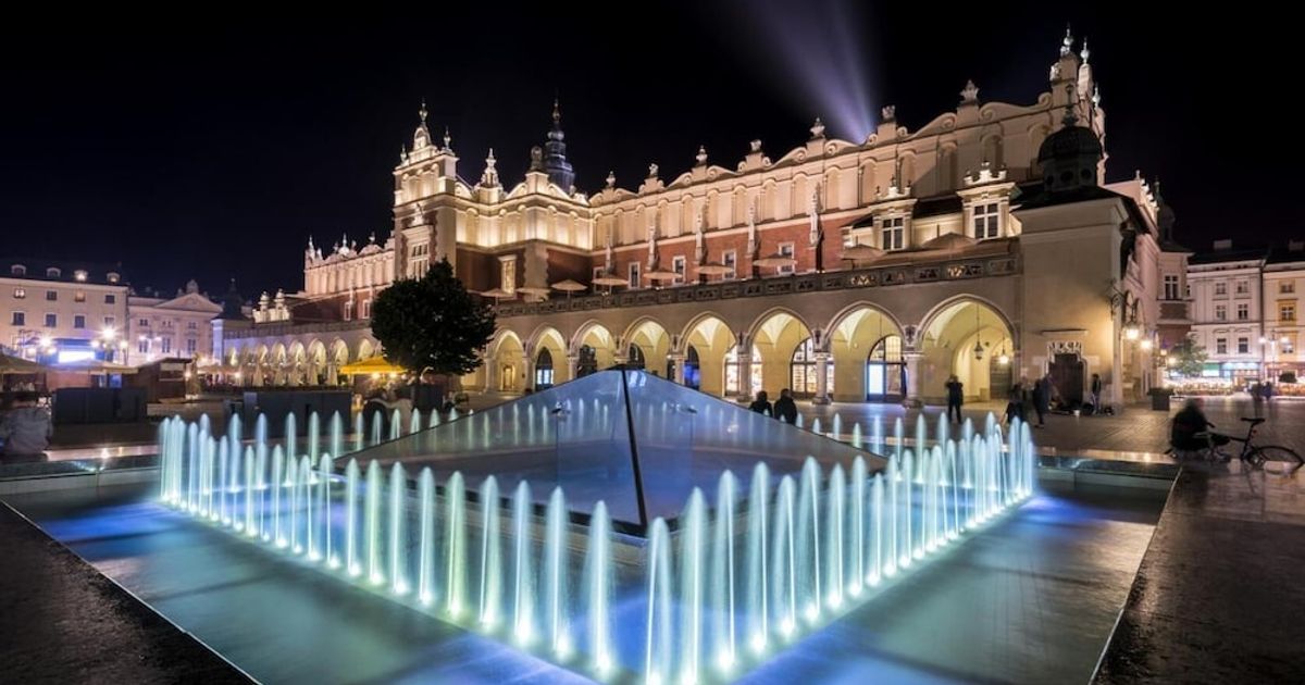 Leo Apartments Main Square from 58. Krakow Hotel Deals & Reviews KAYAK