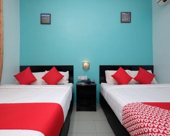 Marjan Hotel Sdn Bhd - Chukai - Bedroom