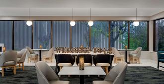 La Quinta Inn & Suites by Wyndham Dothan - דותן - מסעדה