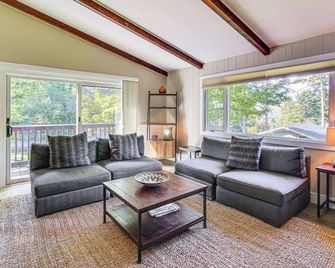 Inviting Vermont Home On Mount Ascutney! - Brownsville