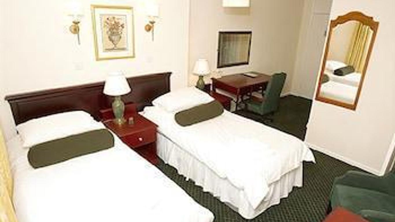 Bells Hotel