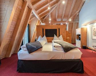 Hotel Piz Mitgel - Surses - Schlafzimmer