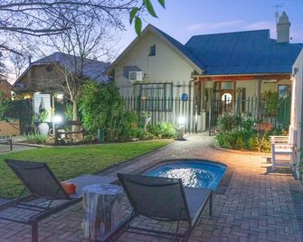 De Akker Guest House Oudtshoorn - Oudtshoorn - Veranda