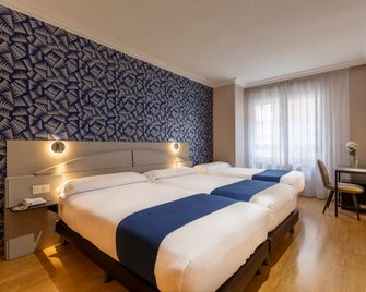 Hotel Corona de Castilla Burgos - Burgos - Habitación