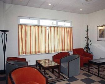 Hotel Sao Lourenco - Benavente - Sala de estar