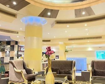 sanam hotel swites - Hafar Albatin - Area lounge