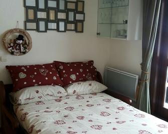 Appartement 6 personnes max, directement sur les pistes de ski - Villarodin-Bourget - Bedroom