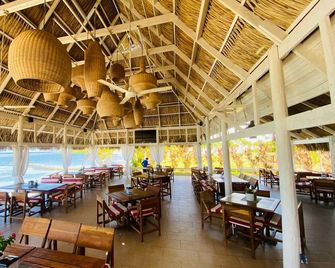 Las Palmas Beach Roatan - Coxen Hole - Restaurant