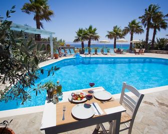 Paros Philoxenia - Lefkes - Pool