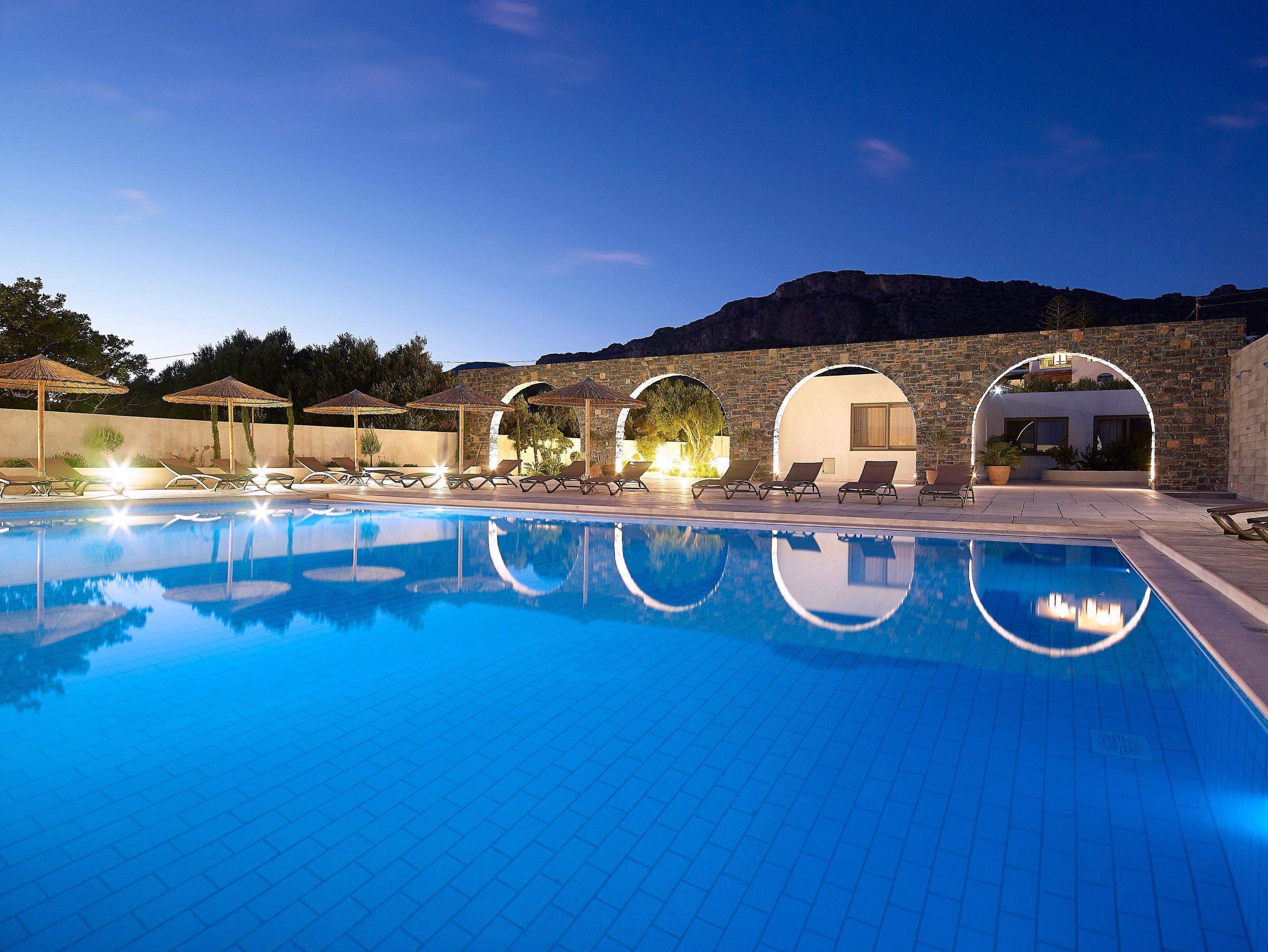 Coriva Beach Hotel & Bungalows - Koutsounára - Pool