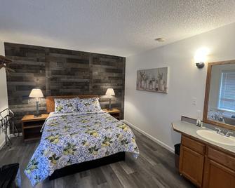 Cedarwood Inn of Ashland - Ashland - Bedroom